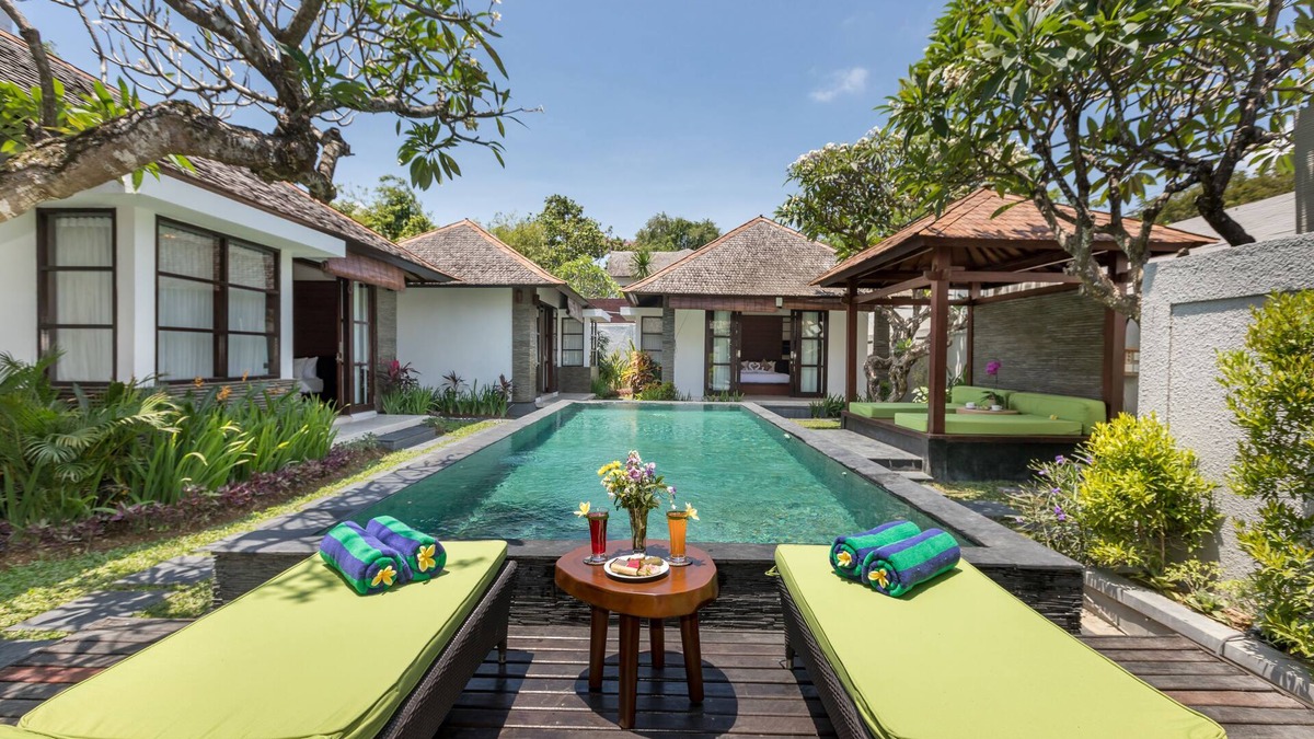 Sunset Road Villa | Villa Litera Seminyak