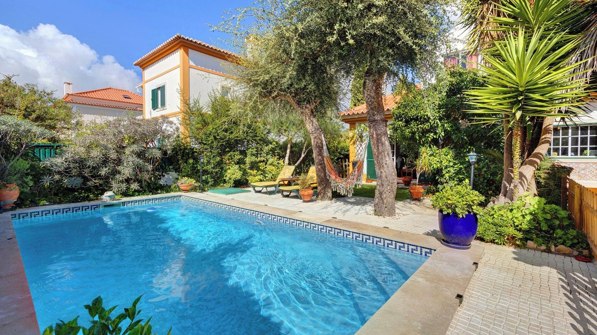 Sao Simao Villa | Villa 'Little Paradise 25 Min From Lisbon' with Private Pool, Private Terrace and Wi-Fi
