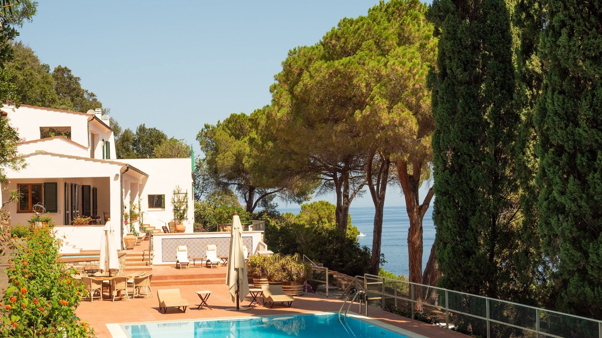 Bagno-Sprizze Villa | Villa LO SCHIOPPO with sea view and pool