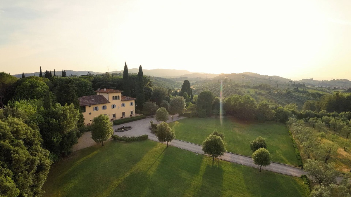 Poggio a Caiano Villa | Villa Loretino - Ultimate Luxury in Florence