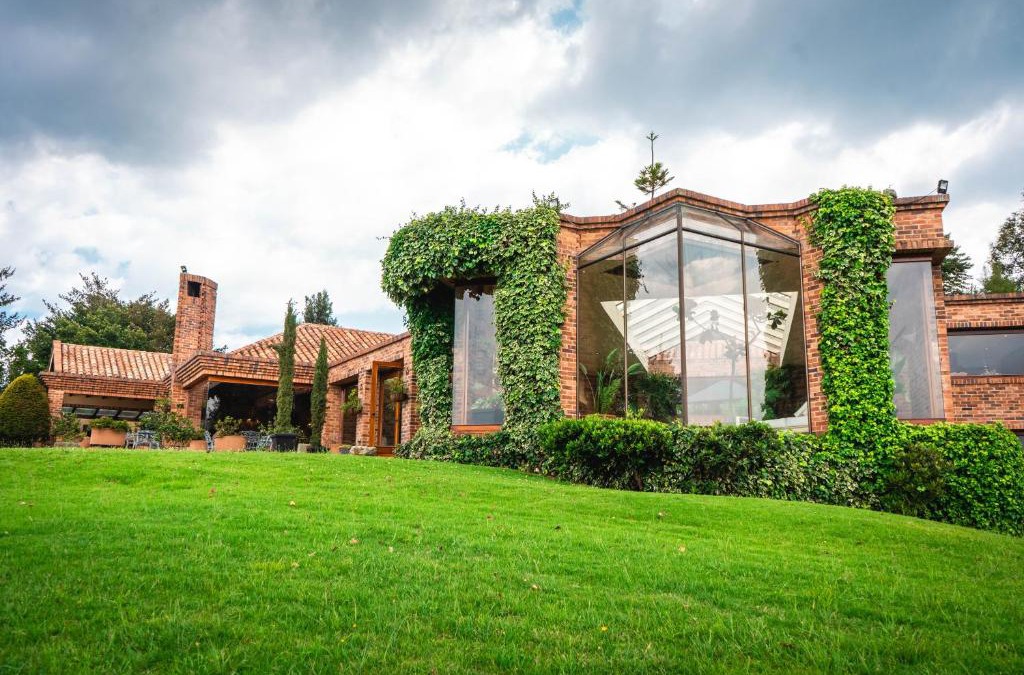 La Calera Villa | Villa Los Lagos