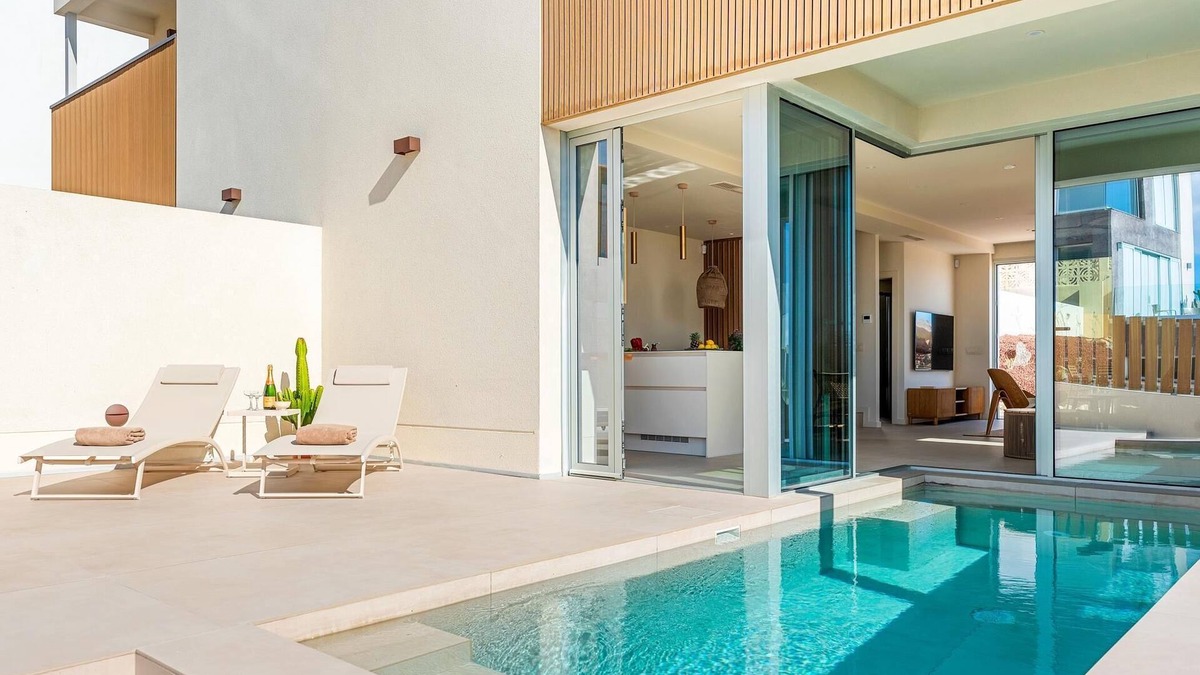 Fasnia Villa | Villa los Linos with heated plunge pool and garden