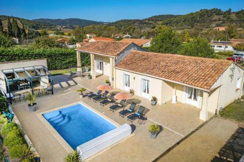 Loupia Villa | Villa Loupia by Villa Plus