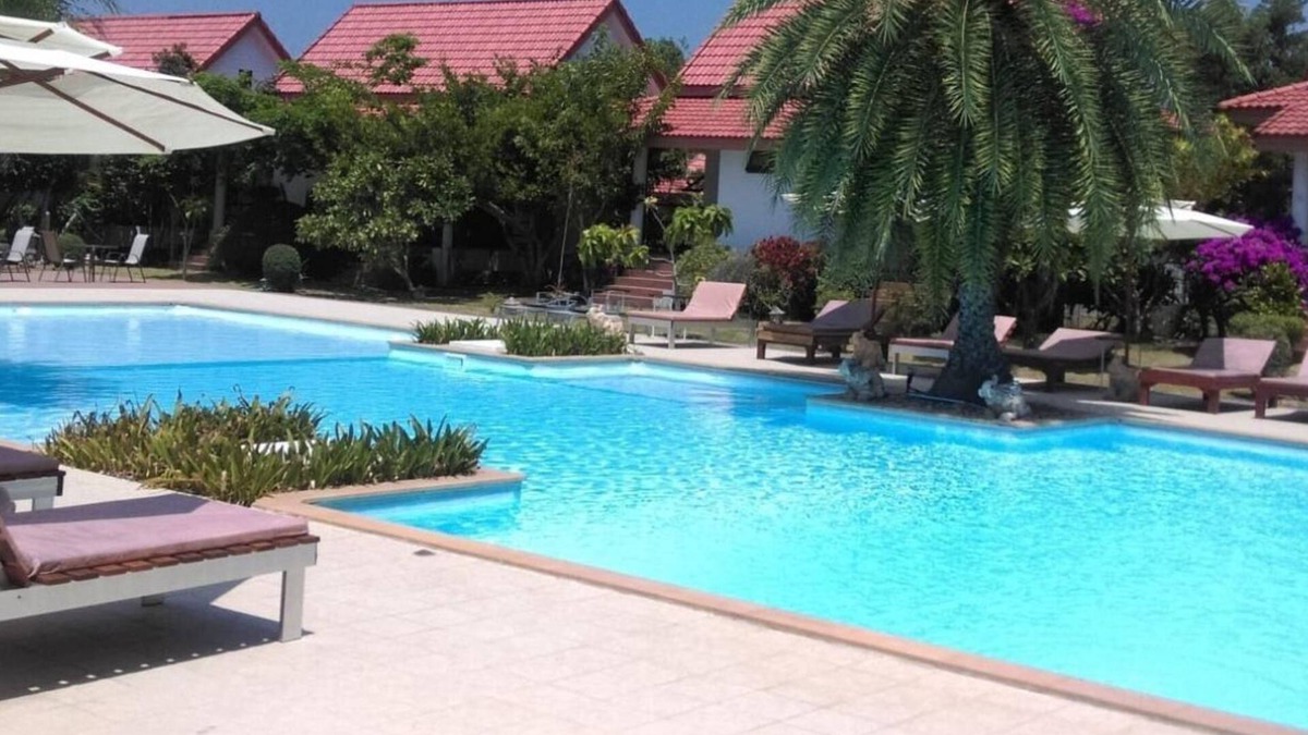 Chumphon Villa | Villa Love 2