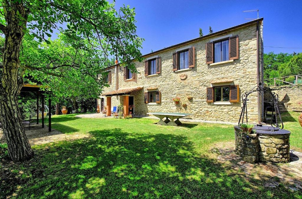 Arezzo Villa | Villa Luciano by PosarelliVillas