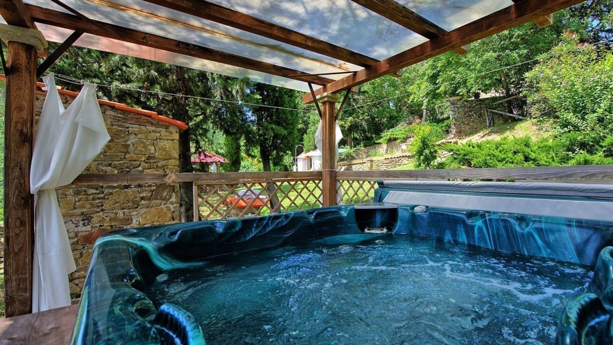 Arezzo Villa | Villa Luciano