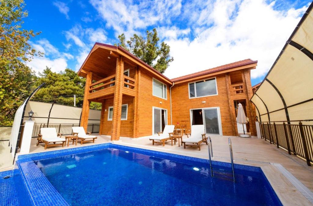 Islamlar Villa | Villa Lucida - Islamlar Town - Villas with Private Pool, Nature Views and Sea Serenity