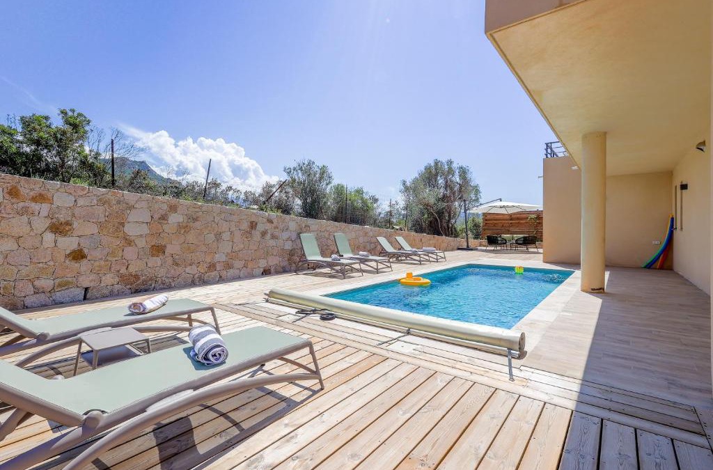 Palasca Villa | Villa Lurenzu - Maison pour 8 avec piscine