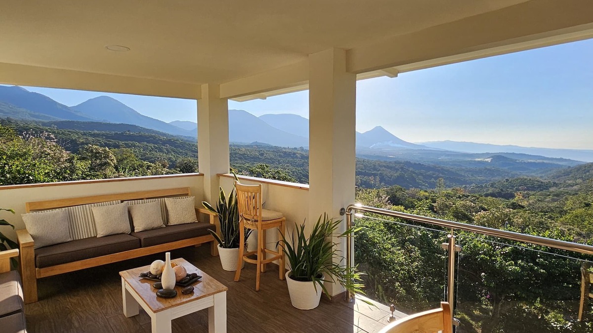 Coatepeque House | Villa Luvier