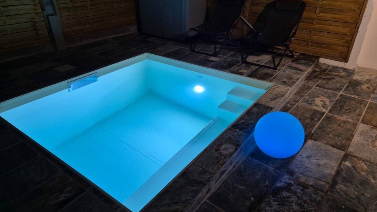 Case-Pilote House | Villa lyly blue