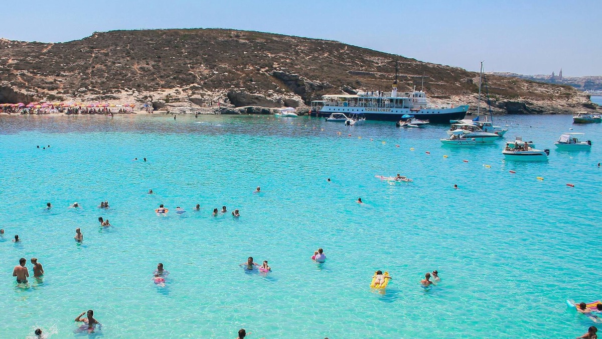 Mellieha Villa | Villa Lyss Apartment - Truly Spectacular !