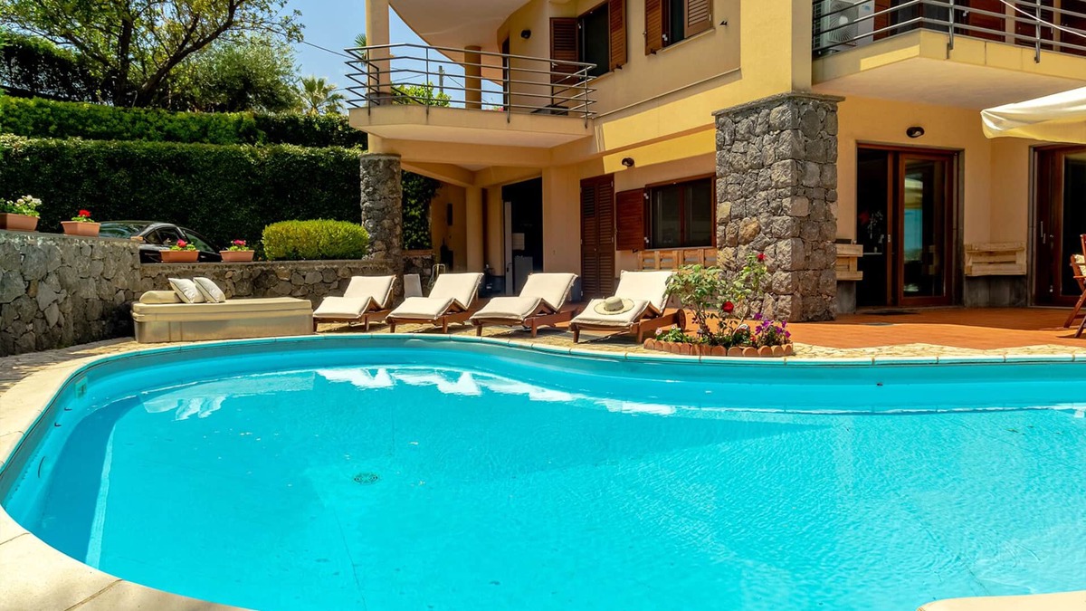 Aci Sant'Antonio Villa | Villa Magdalena - Exclusive Stay