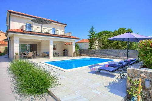 Porat Villa | Villa Magdalena