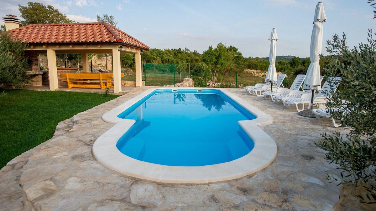 Razvode Villa | Villa Magic with heated pool