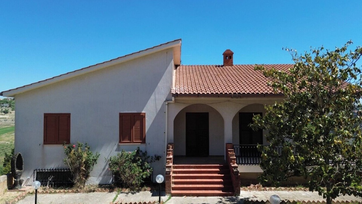 Grotte Villa | Villa Magnolia Grotte - Agrigento - In the hills 2 steps from the Temples and the sea