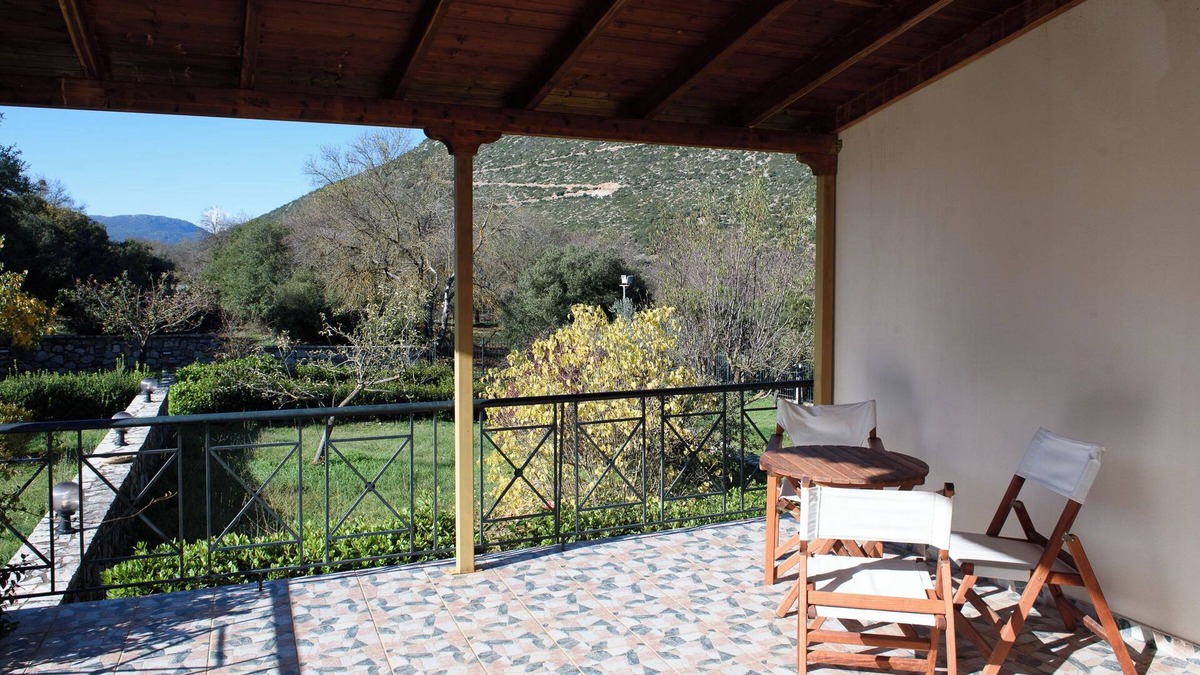 Vlacherna House | Villa Mainalo - House near the Forest & Ski resort