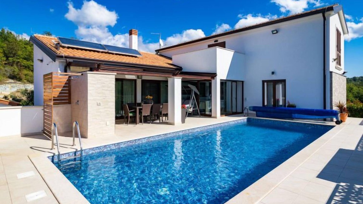 Gracisce House | Villa Mala Halu by Interhome