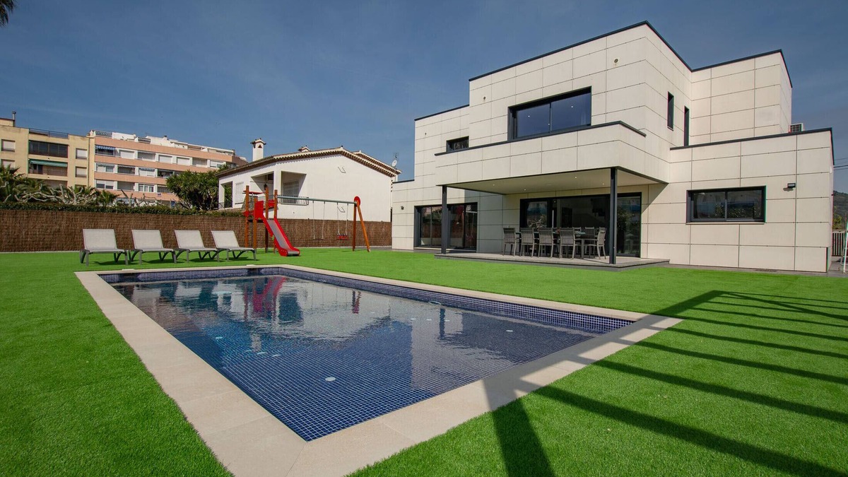 Pineda de Mar Villa | Villa Malibu