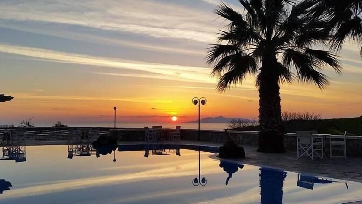 Messaria Hotel | Villa Manos