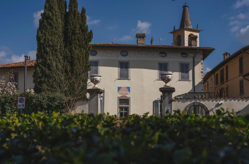 Cologno al Serio Hotel | VILLA MANZONI