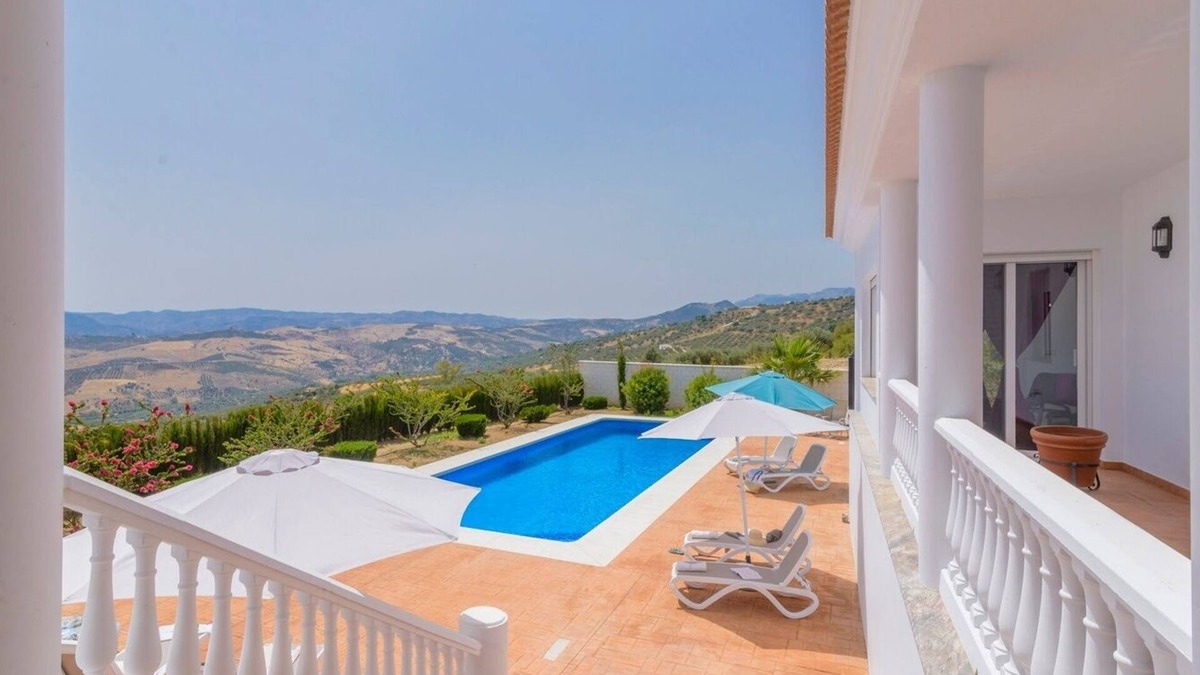 Periana Villa | Villa María de Periana by Ruralidays