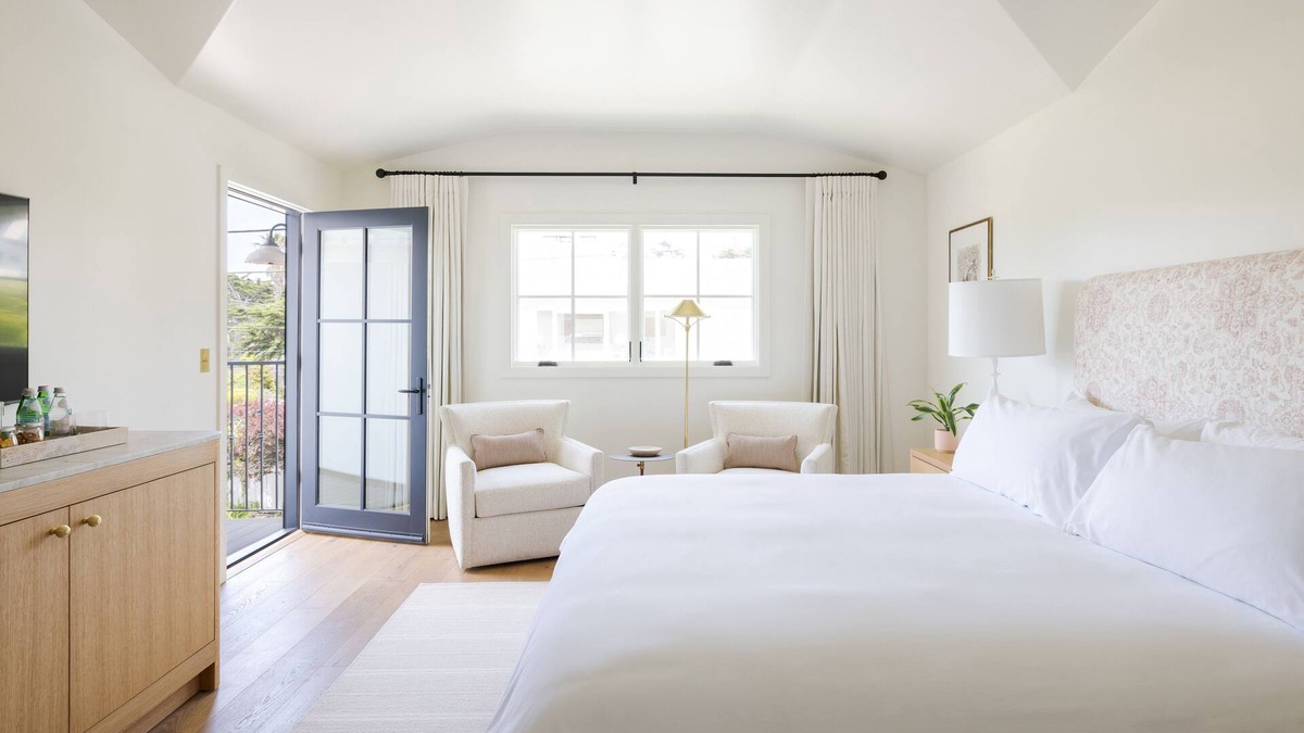 Carmel Point Hotel | Villa Mara Carmel