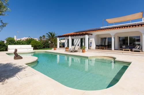 Binibequer Vell Villa | Villa Maravilla with HEATABLE pool ROOFTOPbar with sea views