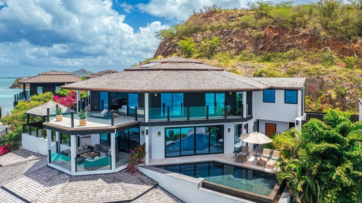 Fryes Beach Resort | Villa Marcelle - Four Bedroom Resort, Sleeps 8