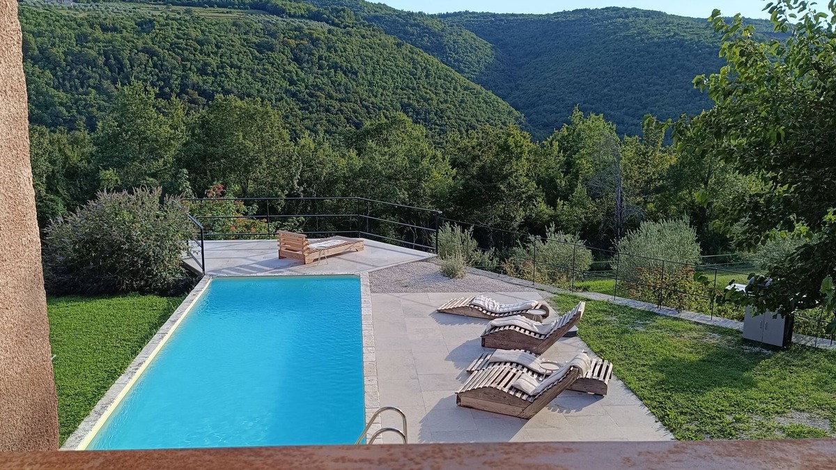Brkac Villa | Villa Mare Motovun - a piece of paradise in the middle of nature