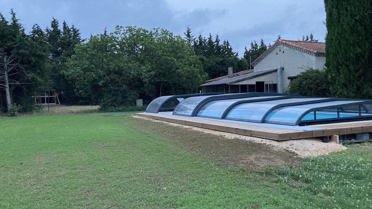 Marguerittes Villa | Villa Marguerittes with private pool