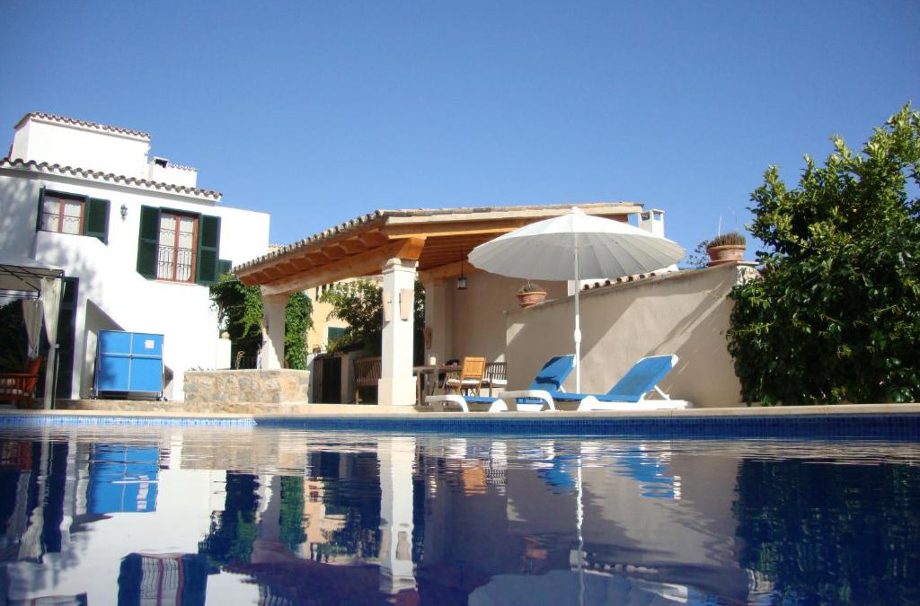 Andraitx House | Villa Maria, bonita casa con jardín y piscina privada en Andratx