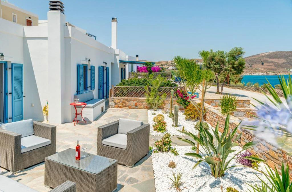 Vari Villa | Villa Maria Fabrika Syros