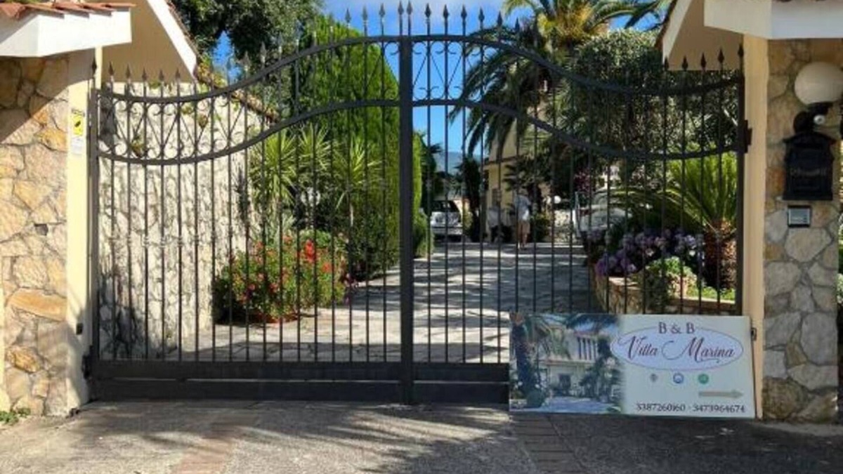 Cleto Bed & Breakfast | Villa Marina B&B 3