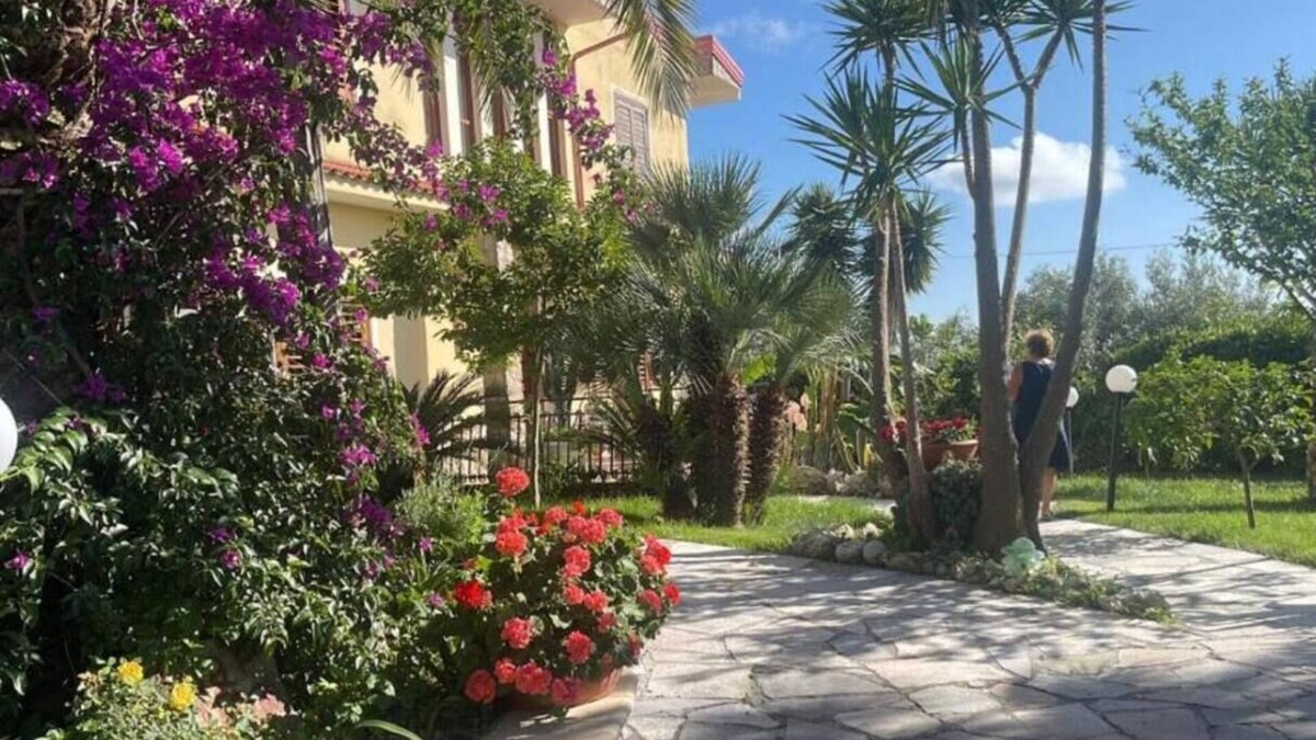Cleto Bed & Breakfast | Villa Marina B&B