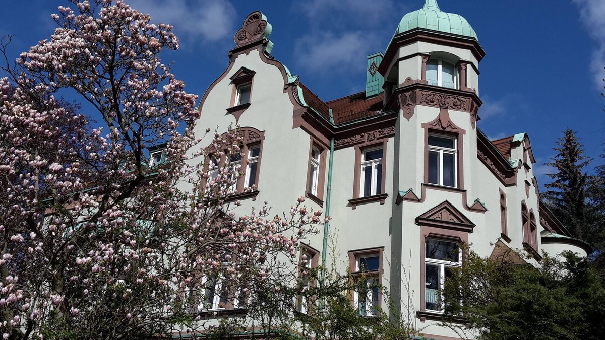 Claussnitz Hotel | Villa Markersdorf