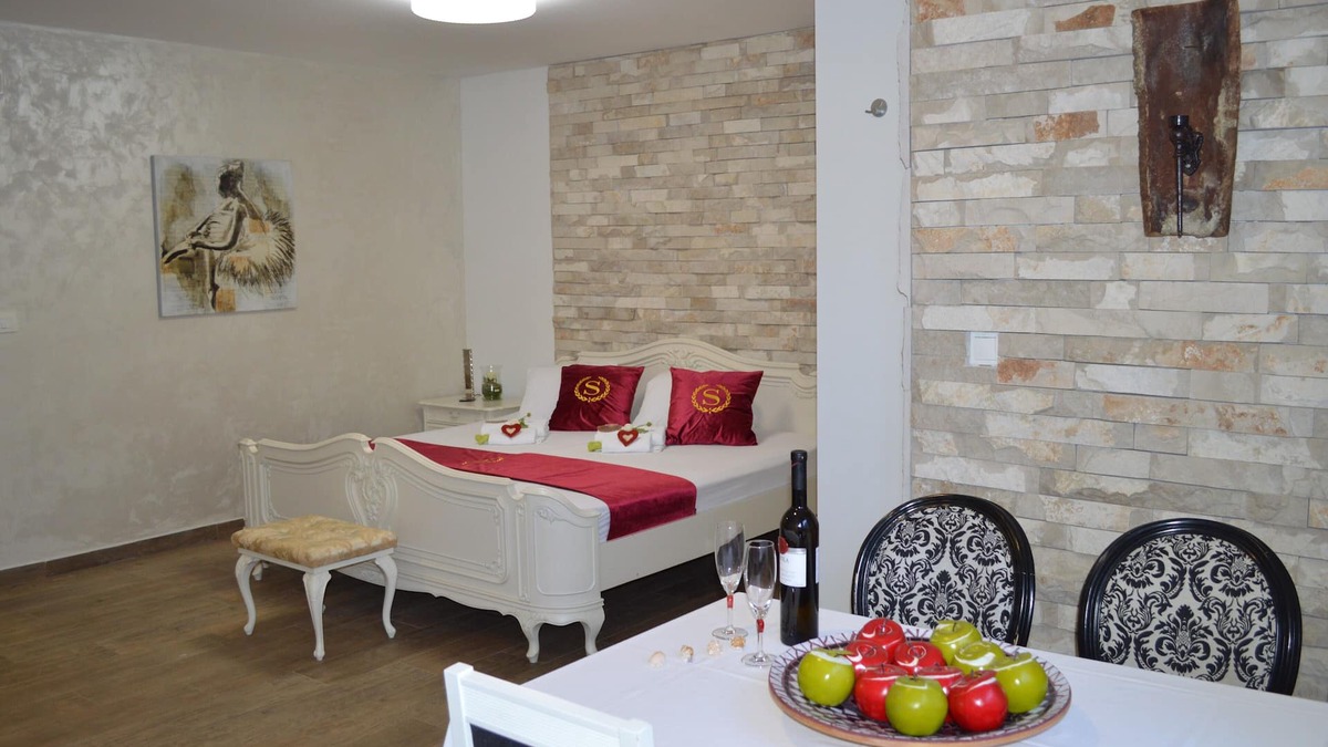 Komarna Apartment | Villa Marre