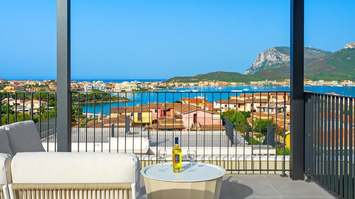 Baia Caddinas Villa | Villa Mathis by Klodge - exquisite seaview villa with pool