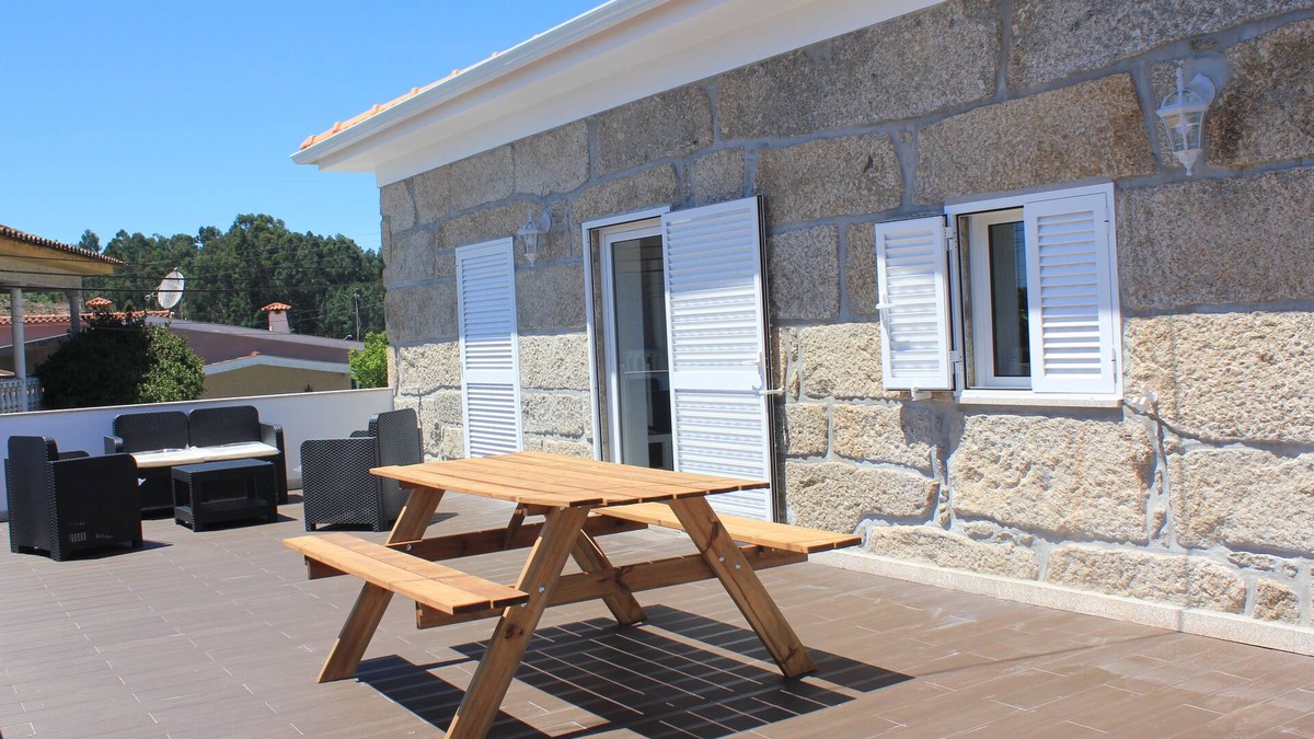 Vila Nova de Famalicao House | Villa Mendes 2 in Vila Nova do Famalicao