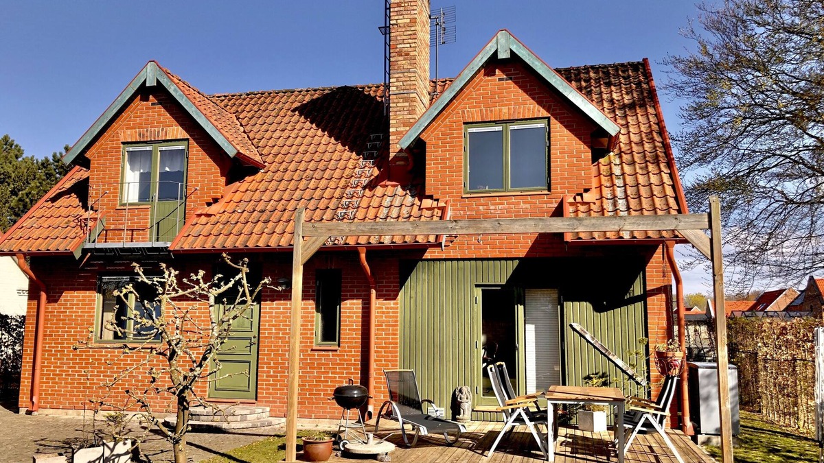 Vellinge Villa | Villa med bra busskommunikation, 200 meter, till Malmö och Skanör/Falsterbo.