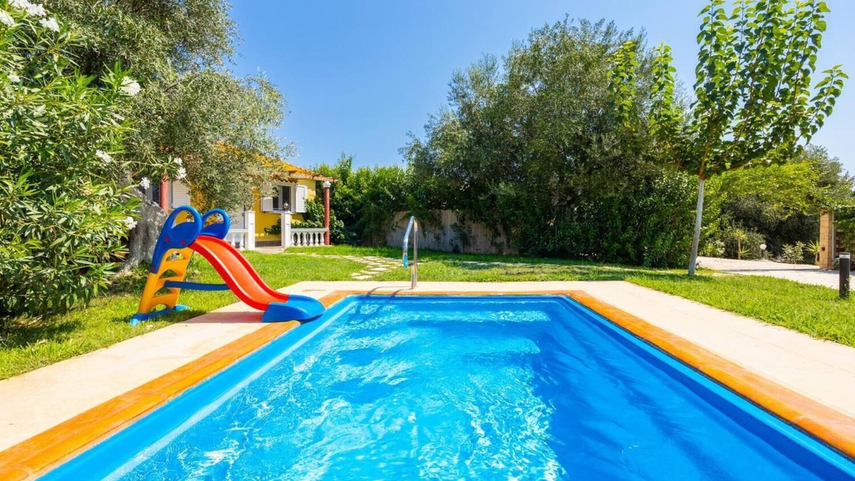 Spartia Villa | Villa Memi - Two Bedroom Villa, Sleeps 4