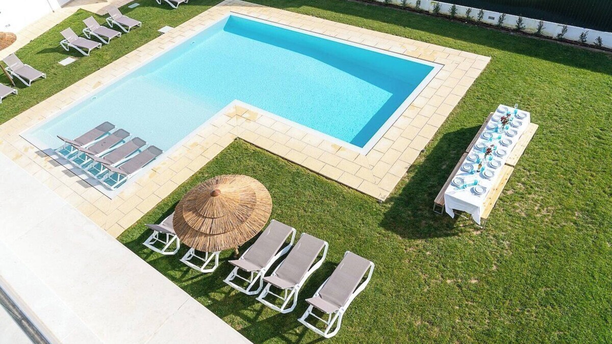 Charneca de Caparica e Sobreda Villa | Villa Mena - Allure Villas