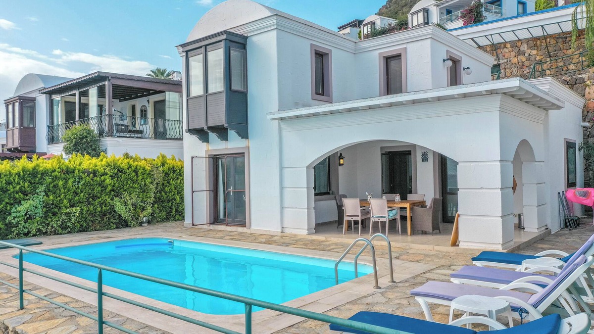 Dagbelen Villa | Villa Mia Private Pool