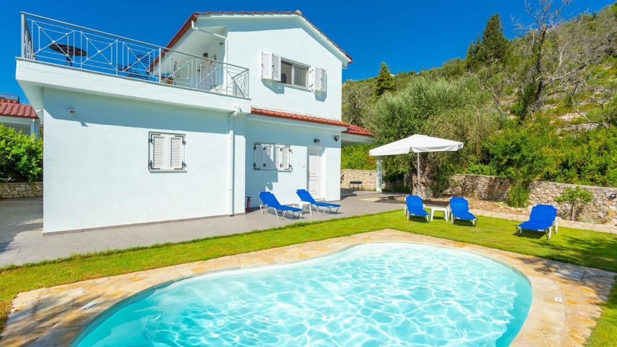 Longos Villa | Villa Mia - Three Bedroom Villa, Sleeps 10