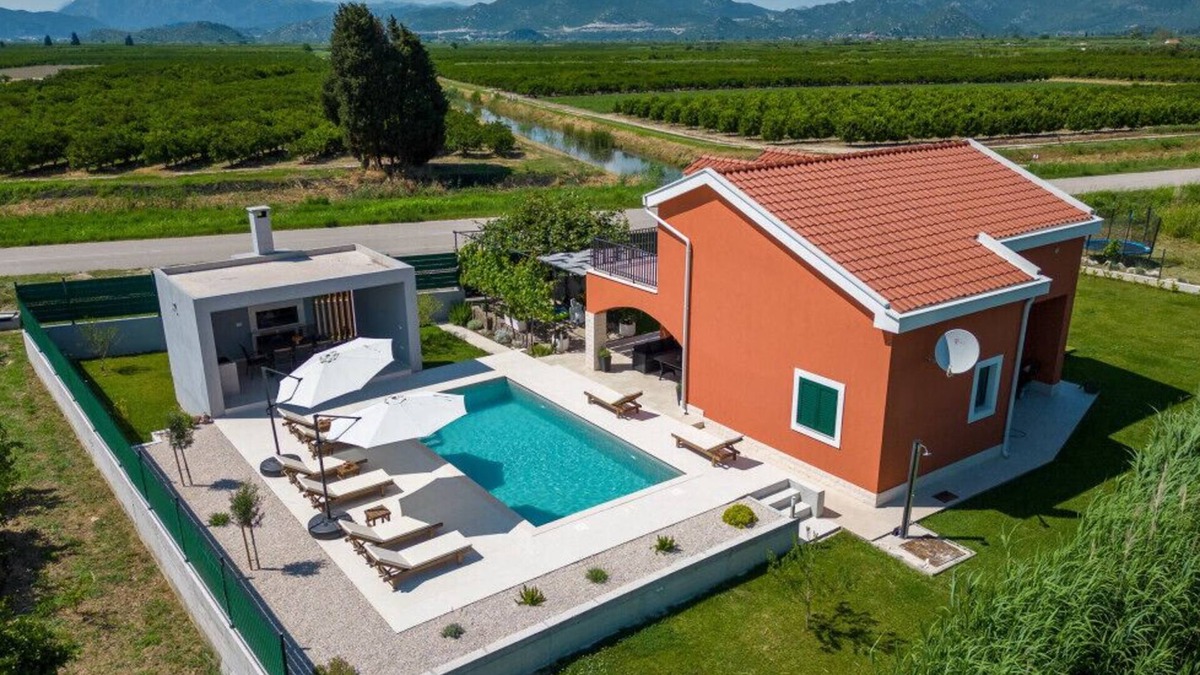 Opuzen Villa | Villa MiaMare by Villas Guide