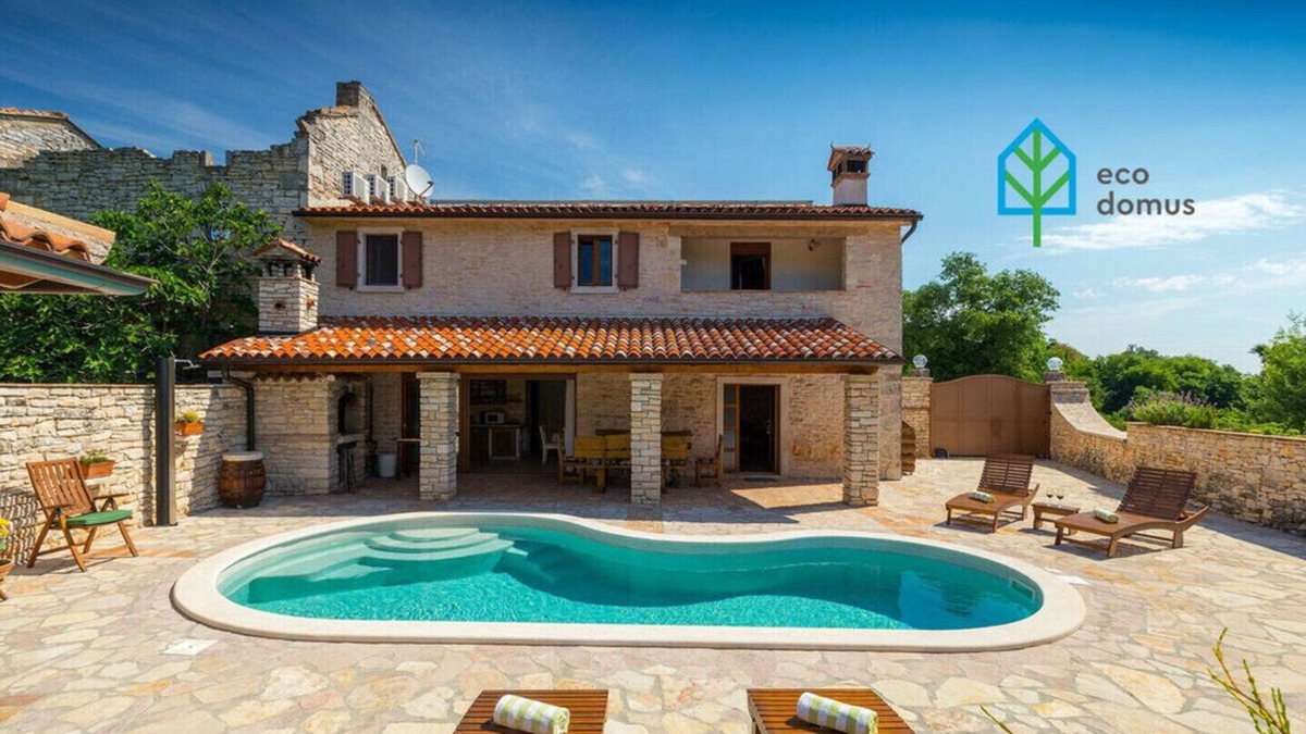 Sajini Villa | Villa Milica for 6 people - pet friendly eco house with private pool
