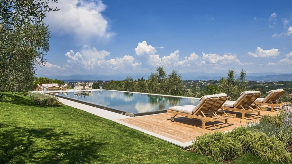 San Miniato Villa | Villa Miniato by MMega