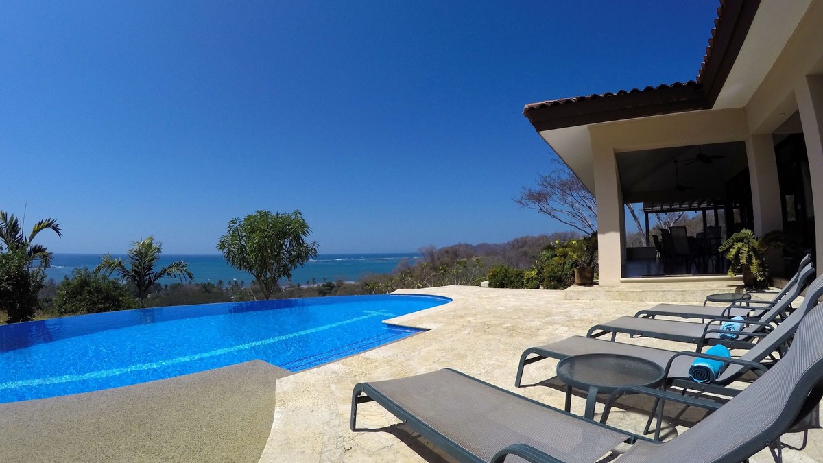 Samara Villa | Villa Mirador in Samara Reefs: monkeys, macaws, walk to the beach, very private.