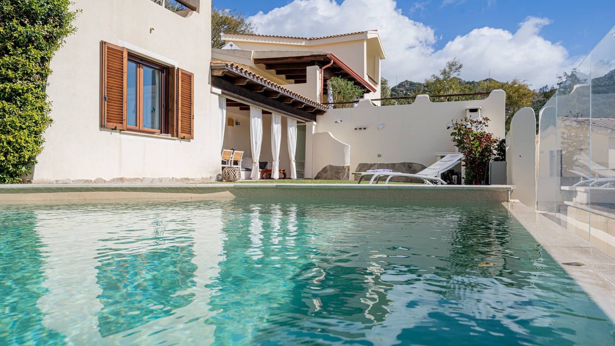 Eden Rock Villa | Villa Mirto Green House