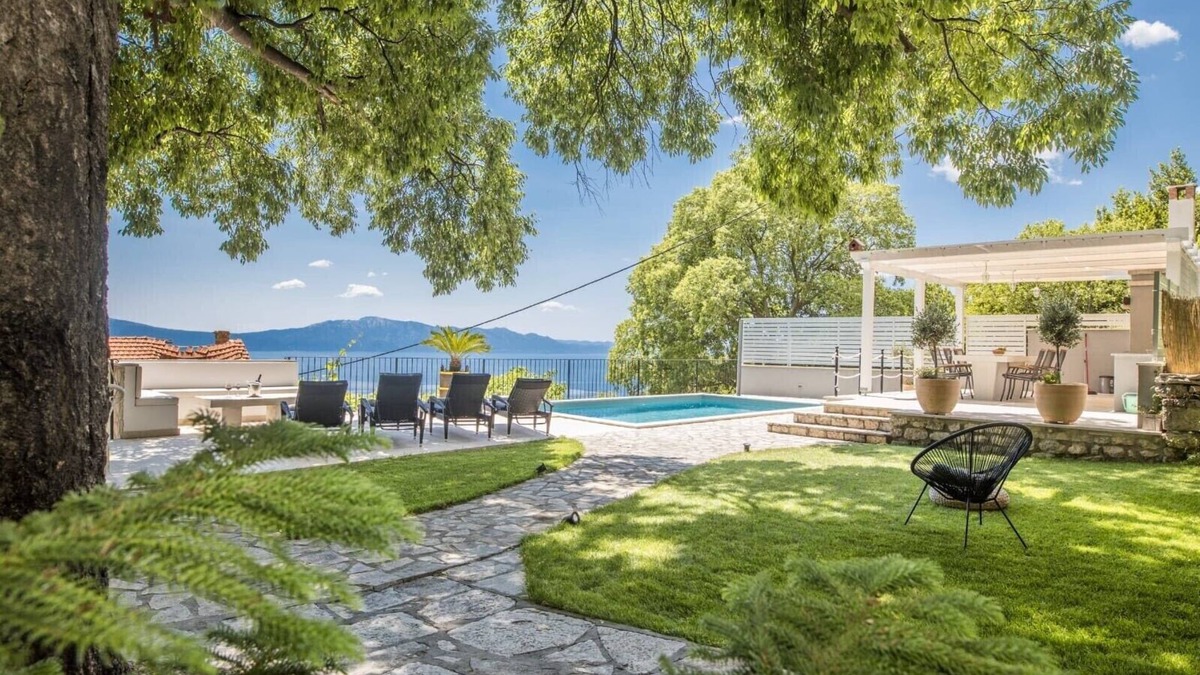 Gradac Villa | Villa mit spektakulärem Blick auf das Meer, mit großem Garten, Swimmingpool…