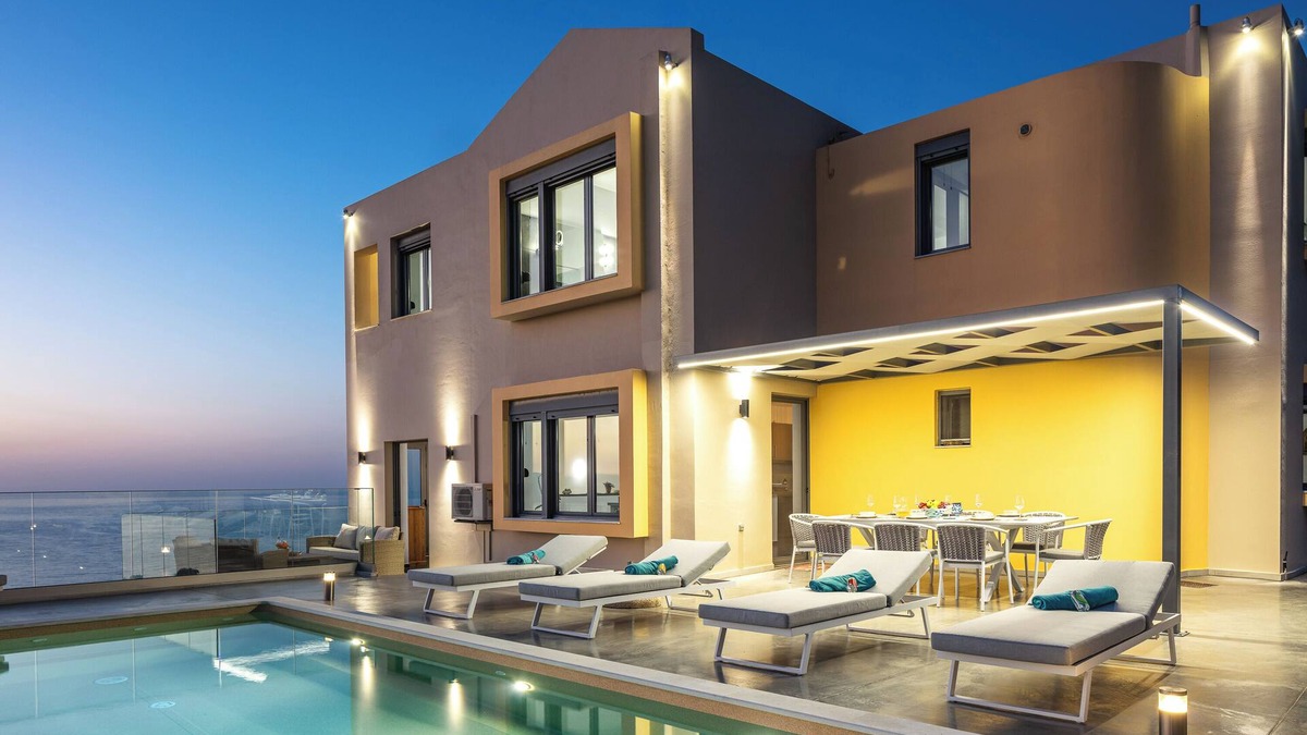 Karoti Villa | Villa mit Unglaublichem Blick auf das Meer und die Berge